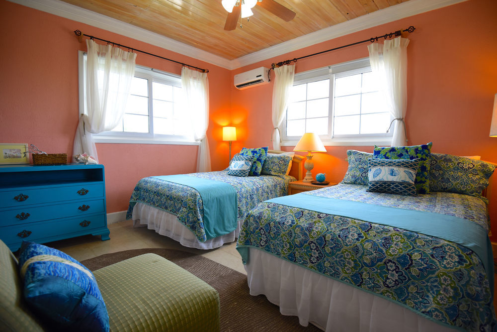 Rollezz Villas Beach Resort Old Bight Exterior foto